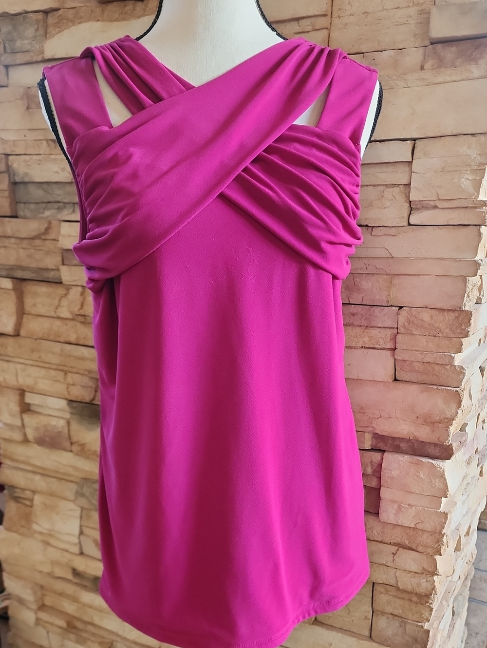 I.N.C. Sleeveless Fuchsia Cross-Front Women’s Shirt Sz M